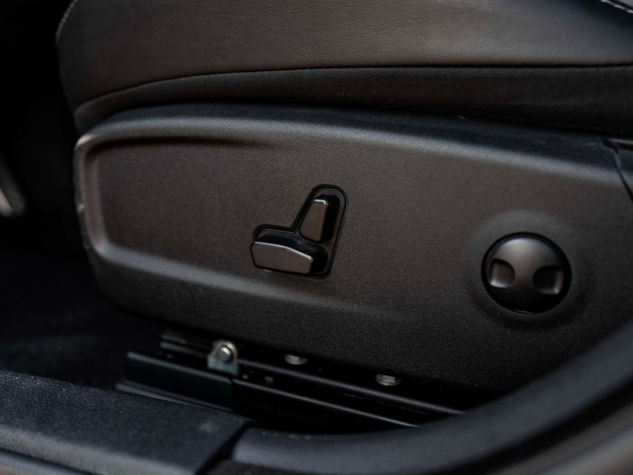 دودج تشارجر R/T Max 5.7L