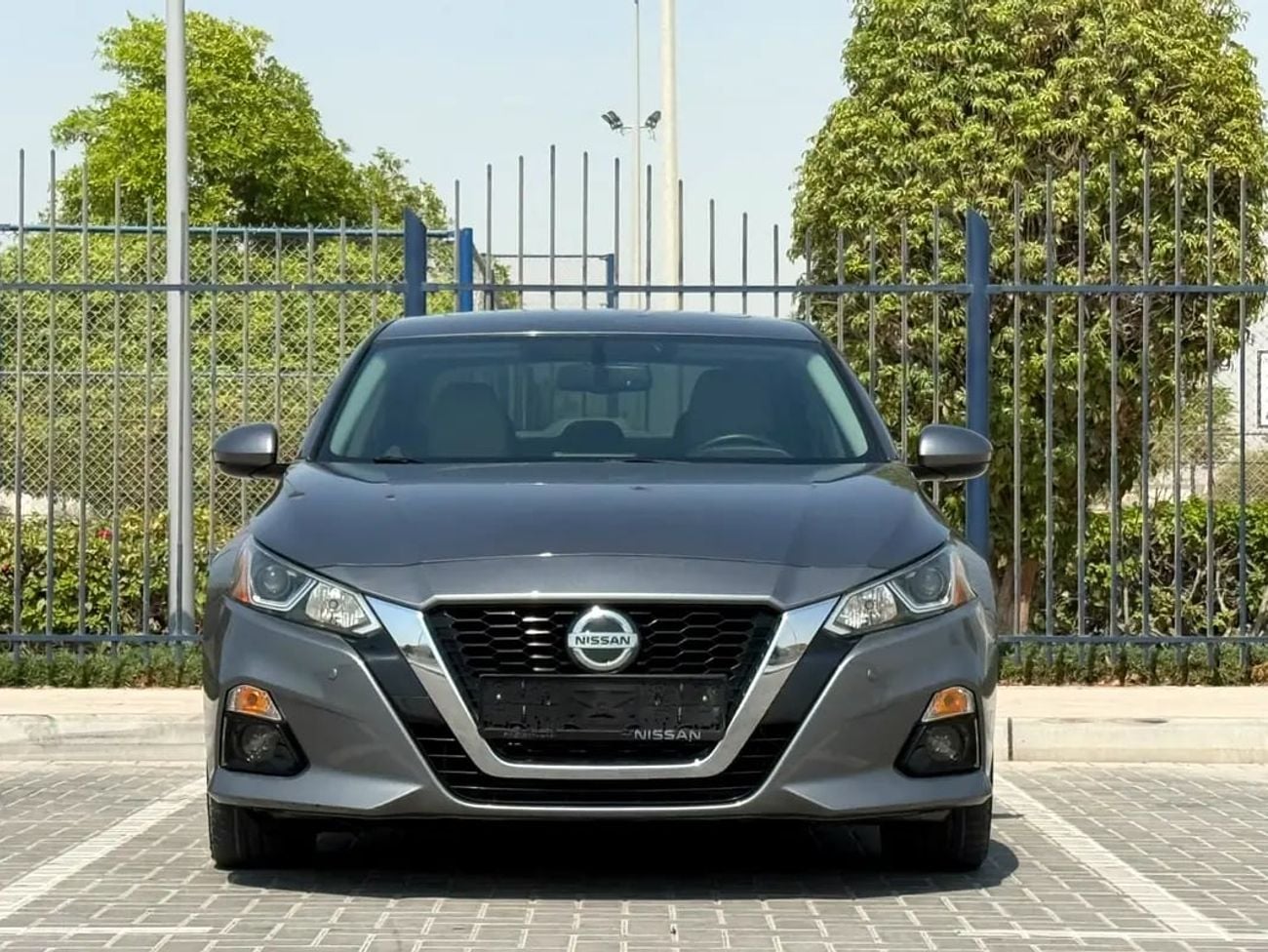 نيسان ألتيما SV-Full option-Excellent condition-Bank Finance Available
