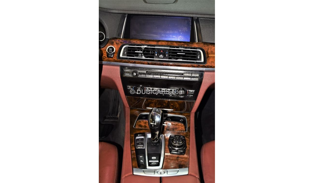 BMW 740Li HEAD OF PERFORMANCE ! ( LOW MILEAGE 87,000 KM ) BMW 740Li 2014 Model GCC Specs