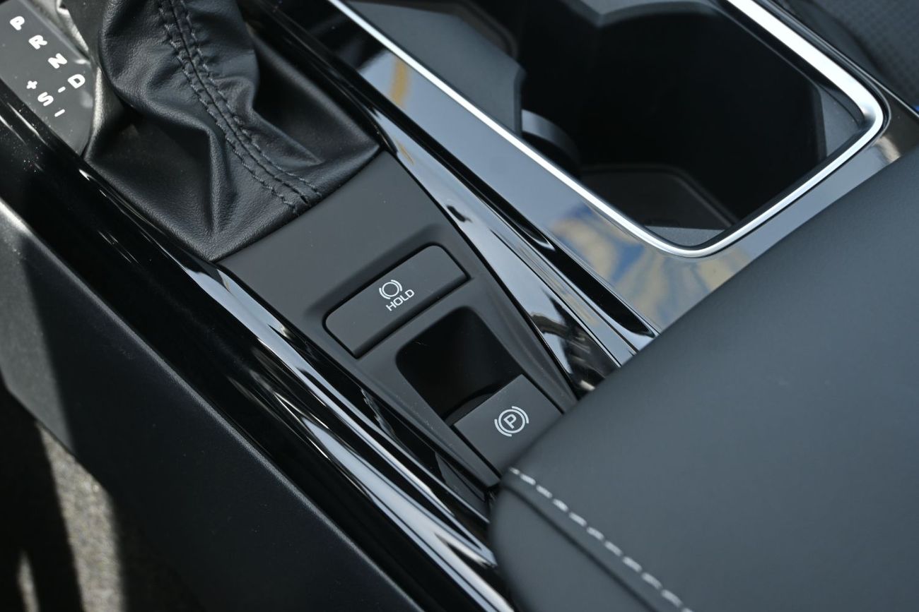 تويوتا كامري Toyota Camry 2.5L Hybrid Chinese, Model 2025, Color Black