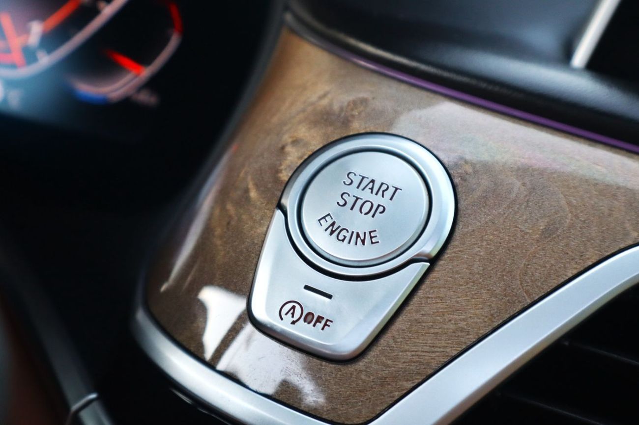 بي أم دبليو 730Li