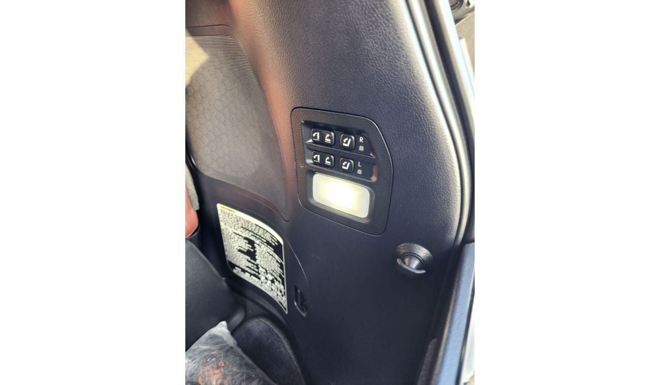 لكزس LX 570 Full option UAE PASS