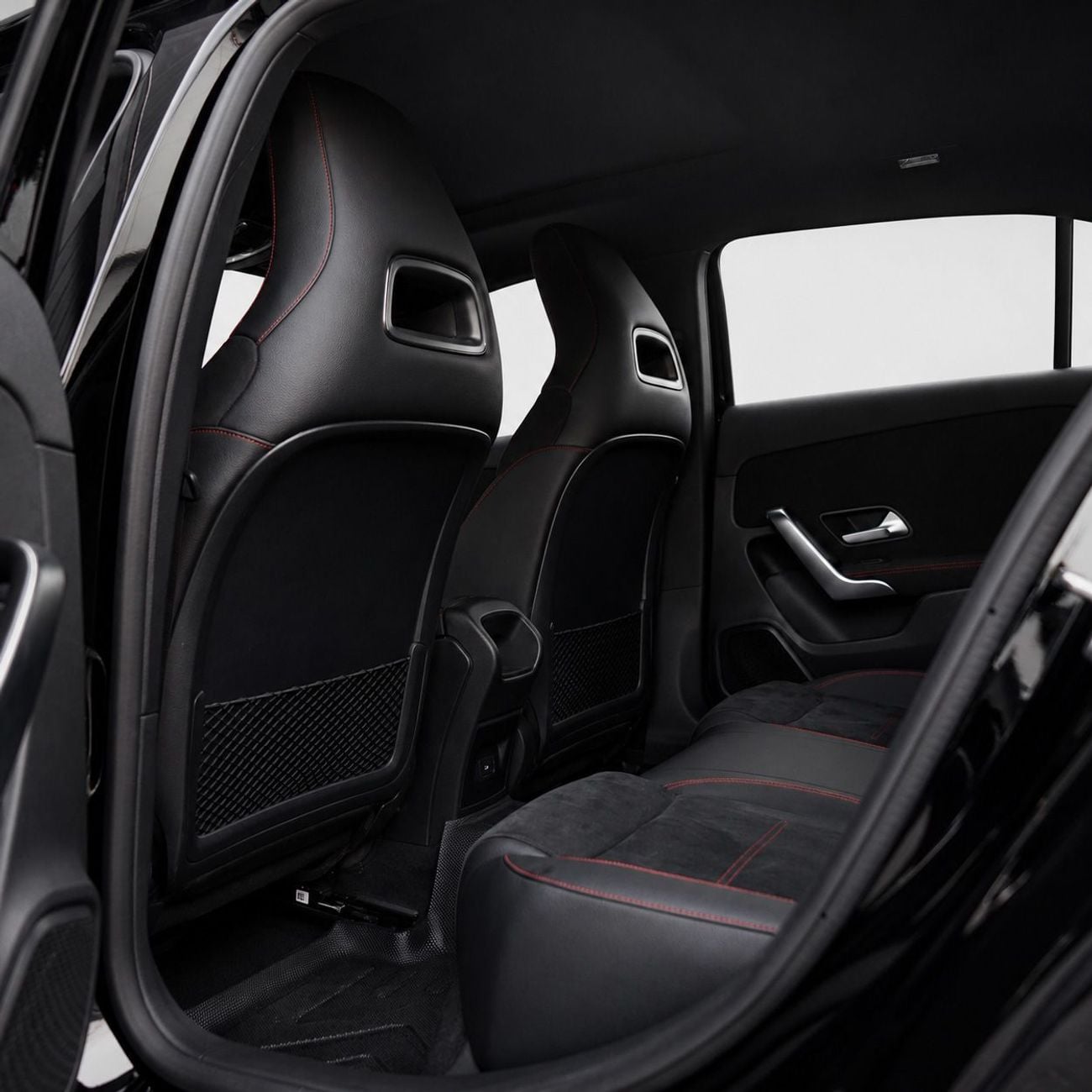 مرسيدس بنز A 200 EUROPEAN AED 1,915 P.M • 0% Downpayment • Mercedes-Benz A200d • 1 Year Warranty