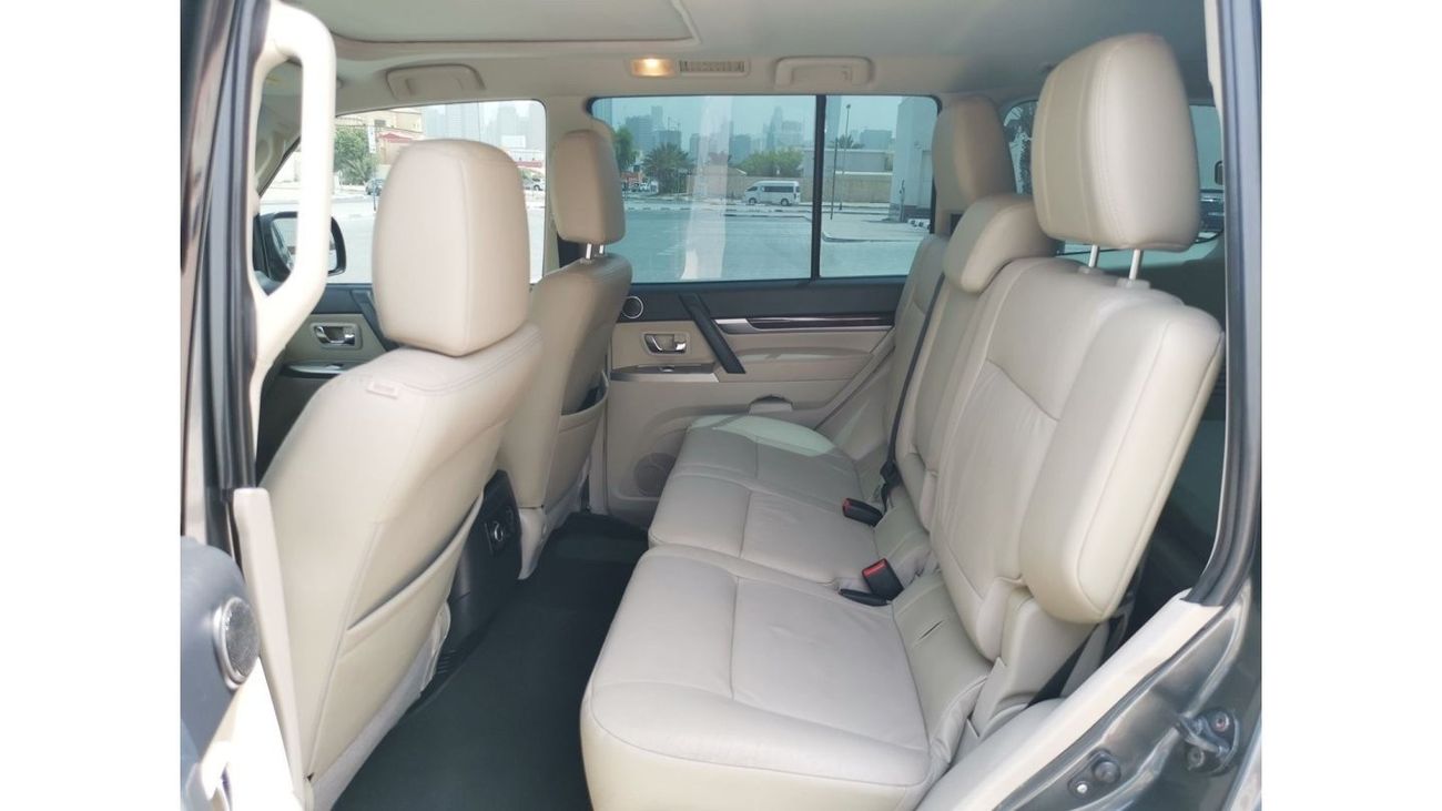 Mitsubishi Pajero GLS Highline