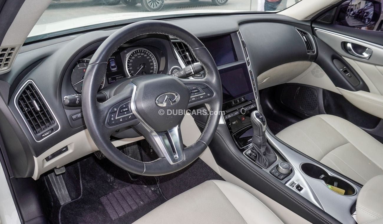 إنفينيتي Q50