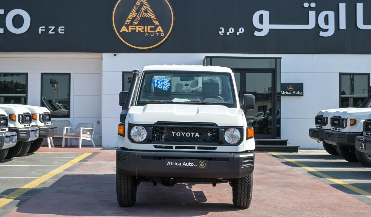 Toyota Land Cruiser Pick Up LC79 2.8L YM 2024 BASIC