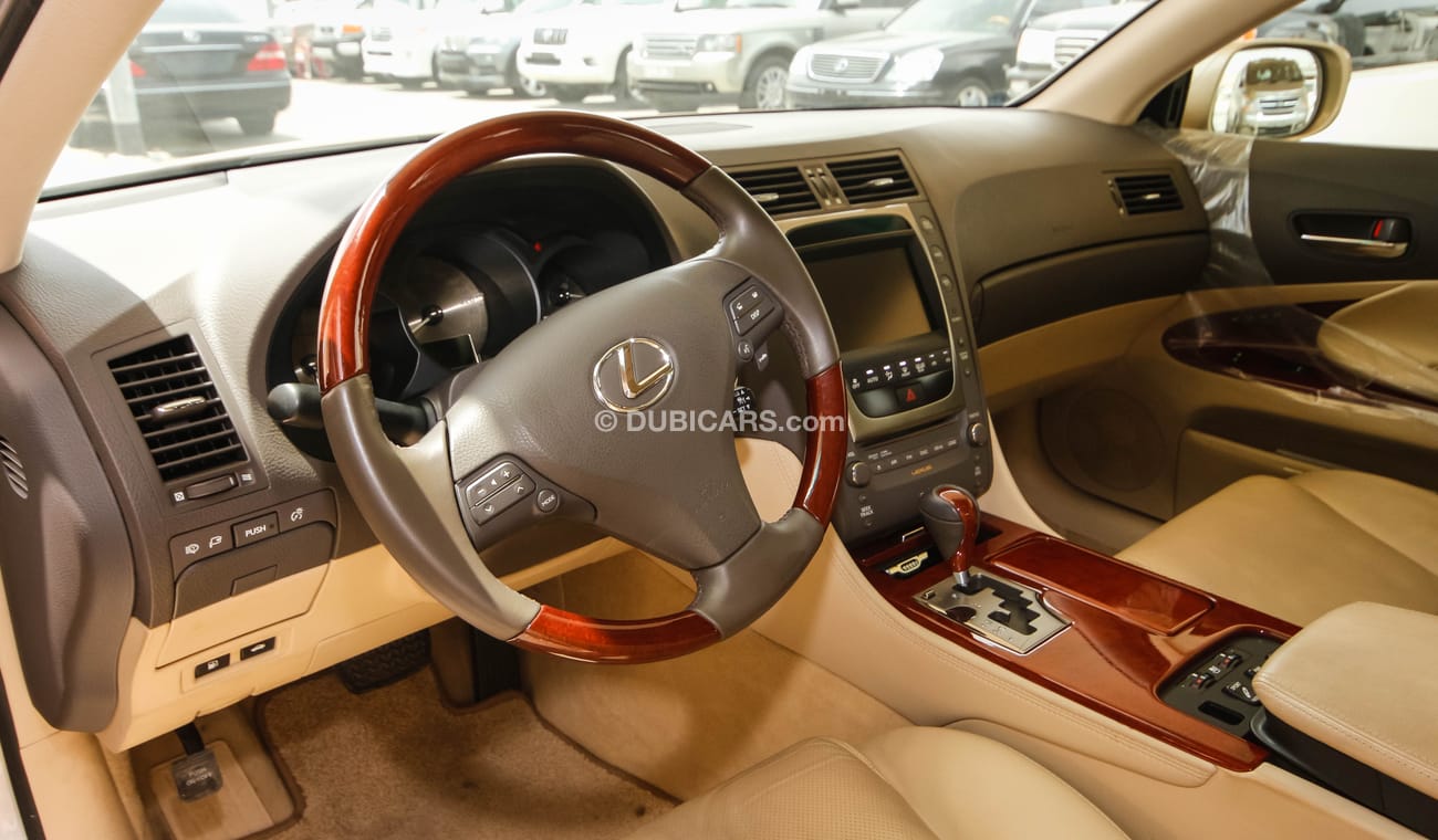 لكزس GS 300