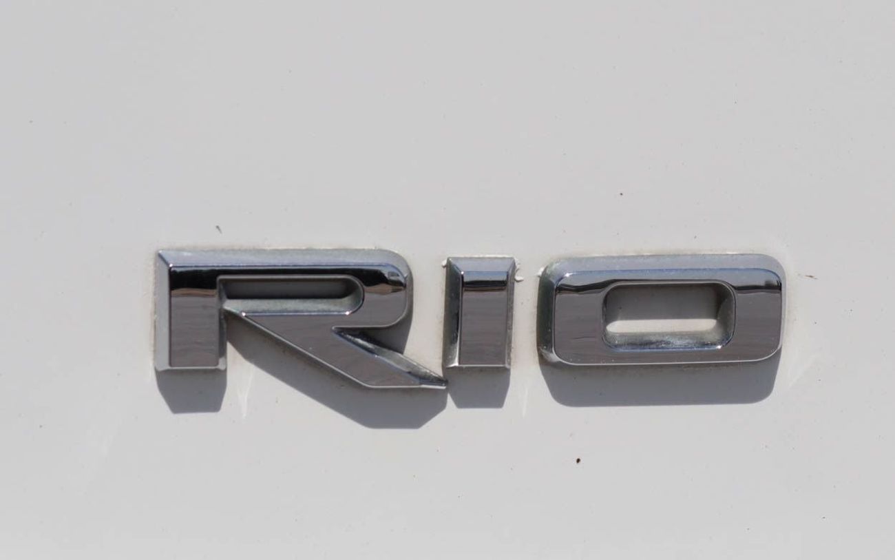 Kia Rio EX 1.4L (100 HP) Hatchback Kia Rio 2019 GCC accident-free in excellent condition 711 P.M