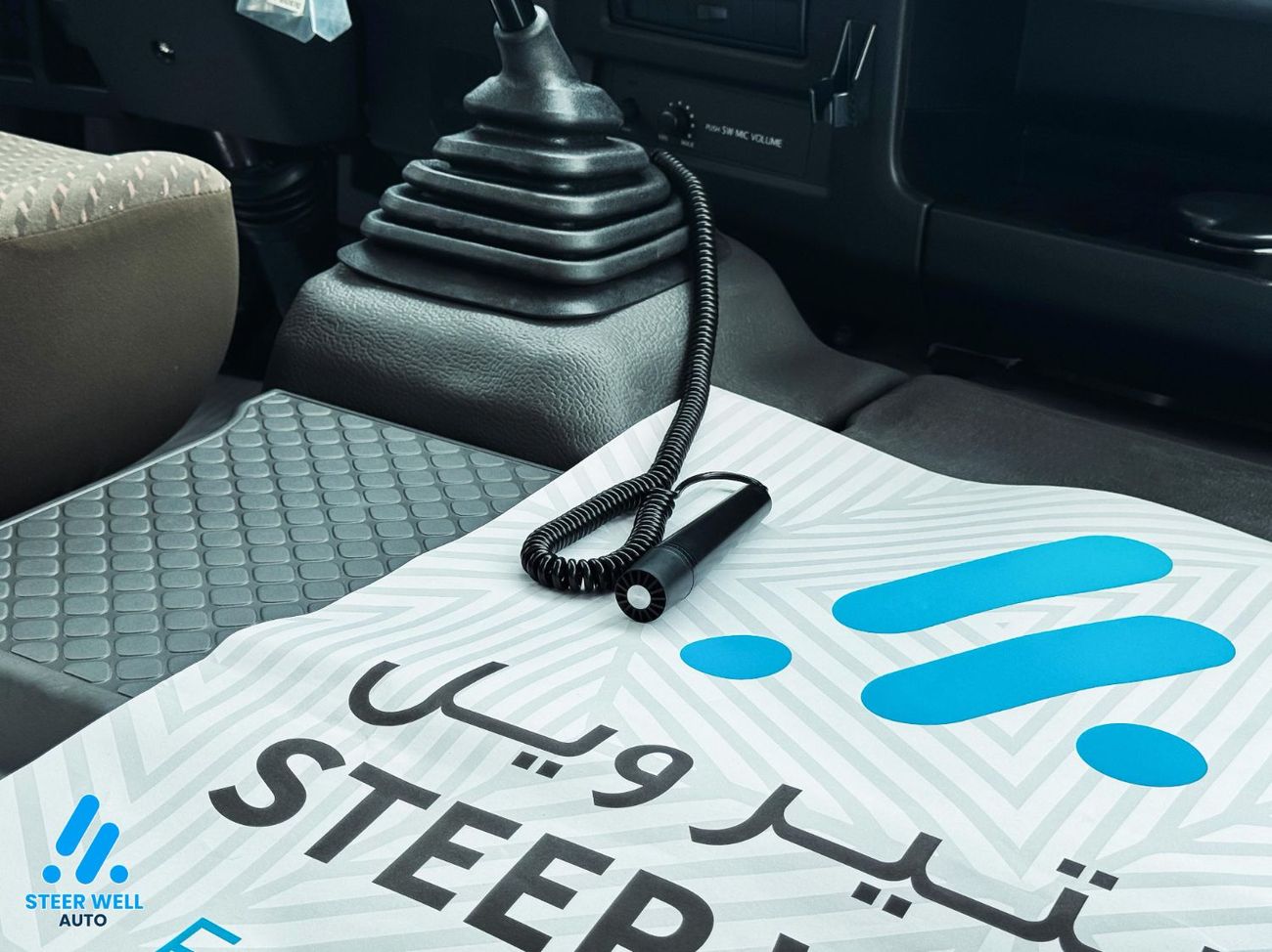 Toyota Coaster 23-Seater Bus 4.0L Diesel RWD GCC Specs Full Option White