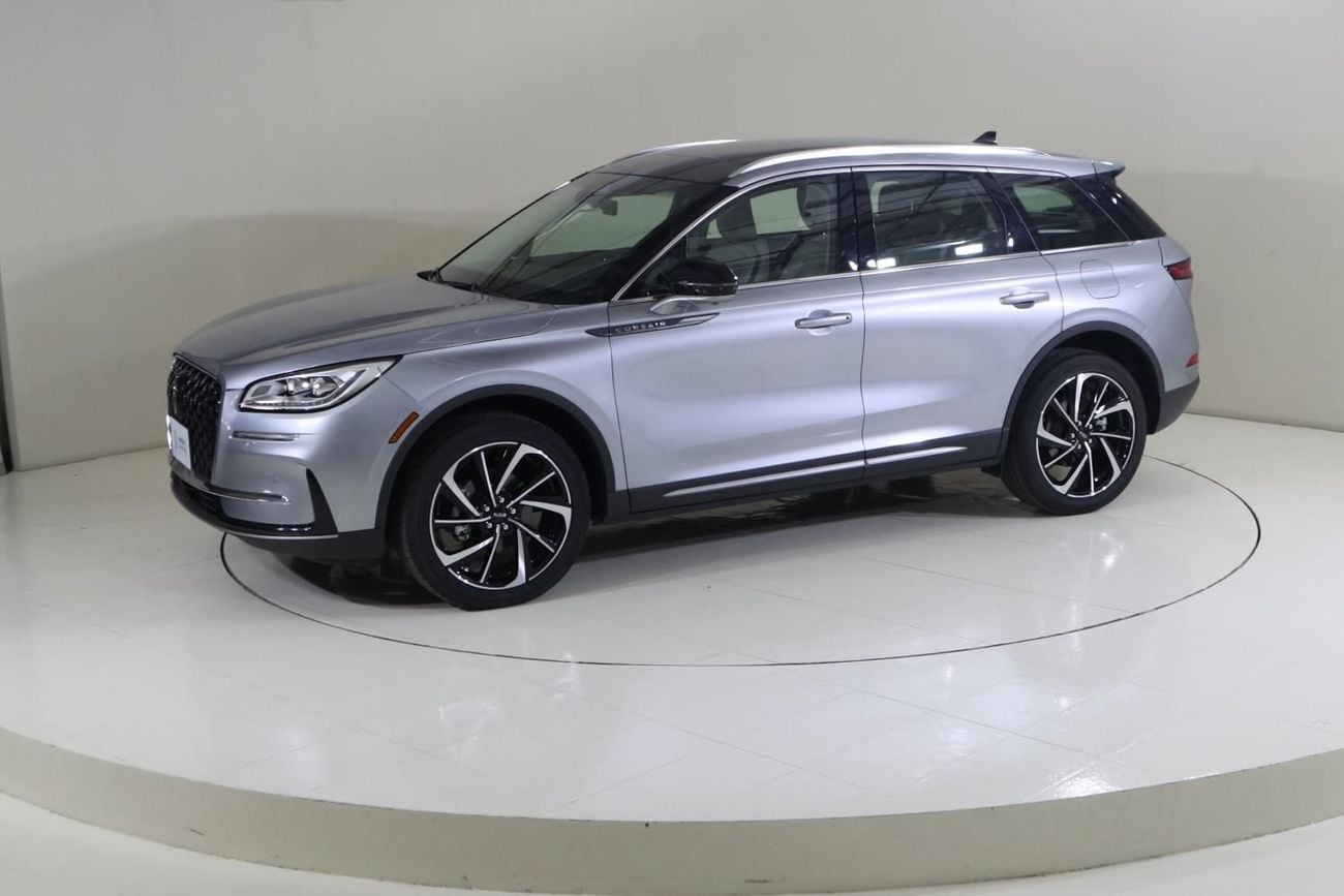 Lincoln Corsair RESERVE COR423 / AL TAYER MOTORS AL QOUZ SHOWROOM