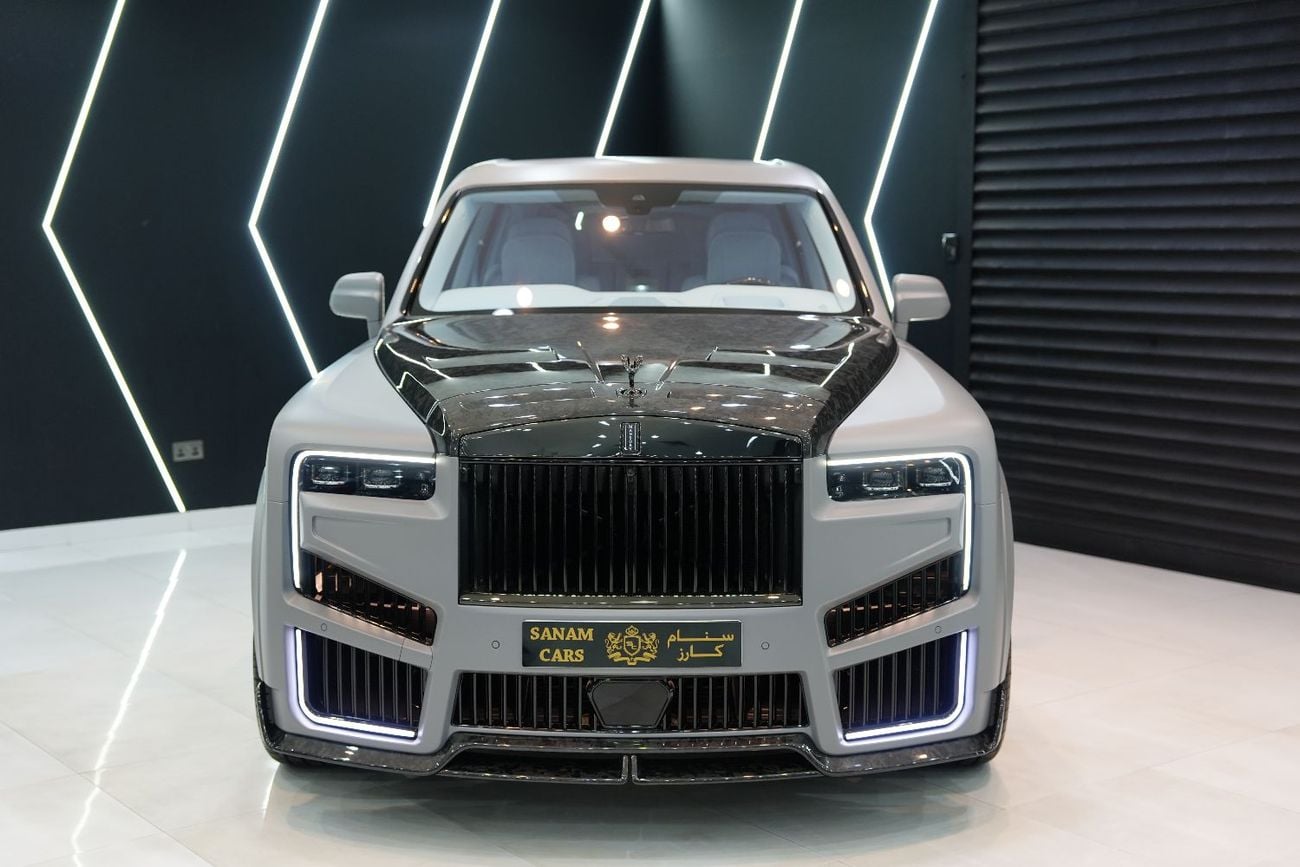 Rolls Royce Cullinan BLACK BADGE ORIGINAL MANSORY, Full Forged-Carbon Widebody Kit, GCC Specs!