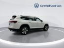 Volkswagen Teramont R-Line 3.6L R-Line 2L (Ref#40231) / 30,100 AED SAVINGS from New Car