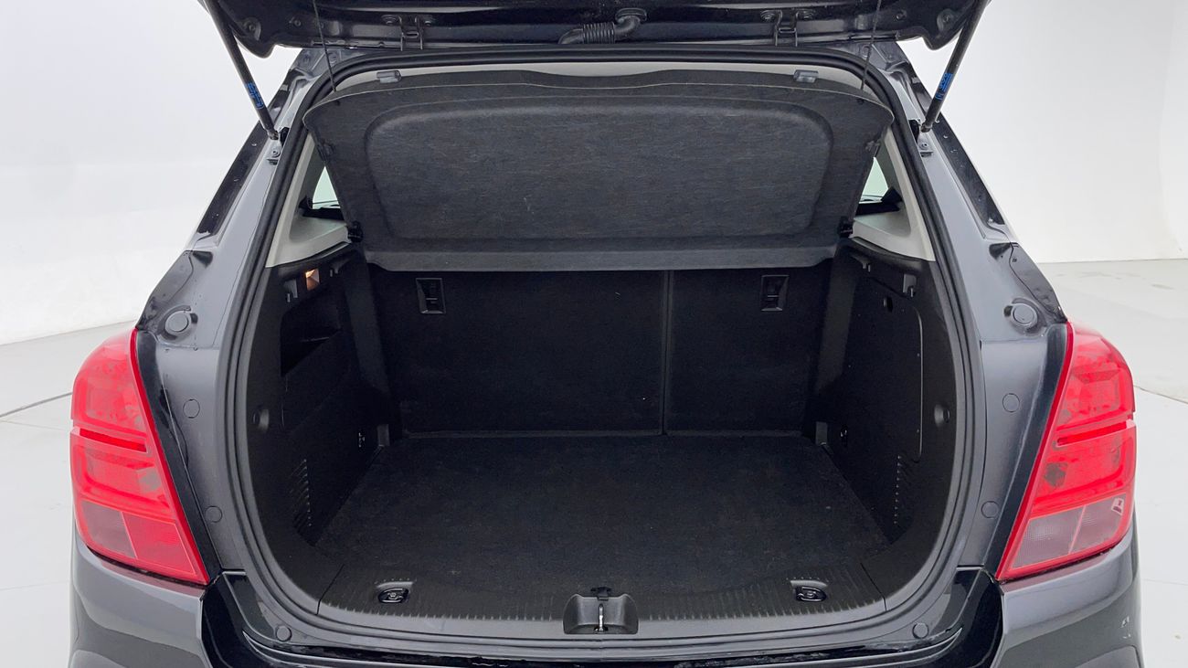 شيفروليه تراكس LT 1.8 | بدون دفعة مقدمة | اختبار قيادة مجاني للمنزل