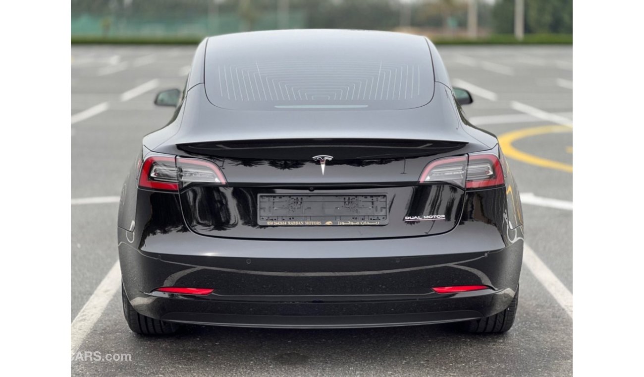 Tesla Model 3 Performance