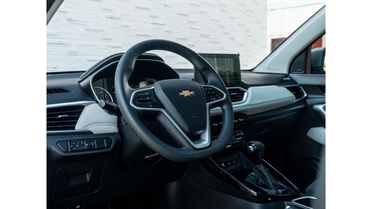 Chevrolet Captiva AED 1,022 PM • ONLY 30,000 KMS • 7-SEATER • OFFICIAL FULL AGENCY SERVICE HISTORY