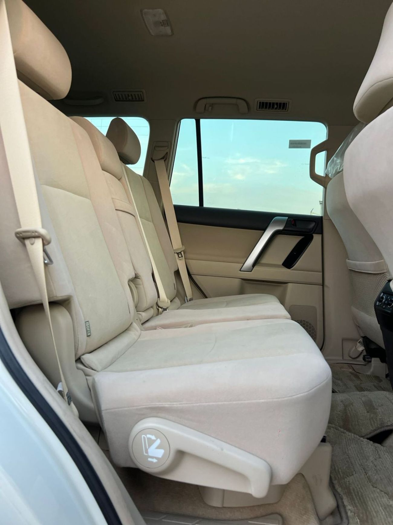 Toyota Prado 2023 Toyota Prado TX 2.7L V4-Petrol- AWD 4x4 - GCC -No Accident Free - 7 Seater - 3600