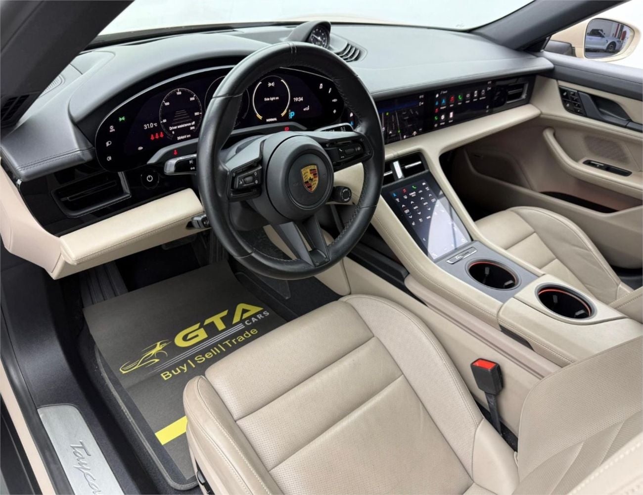 Porsche Taycan 2021 Porsche Taycan 4S, Porsche Battery Warranty+Full Service History, GCC Specs