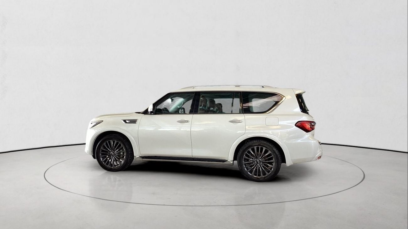 Infiniti QX80 LUXE SENSORY PROACTIVE 5.6 SENSORY AUTO 4WD 8 SEATS | Guaranteed Warranty | 0 Down Payment