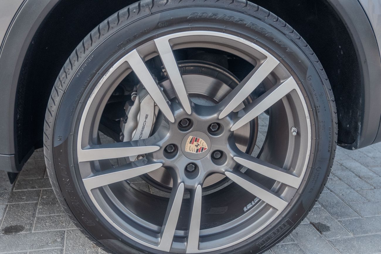 بورش كايان S 4.8L