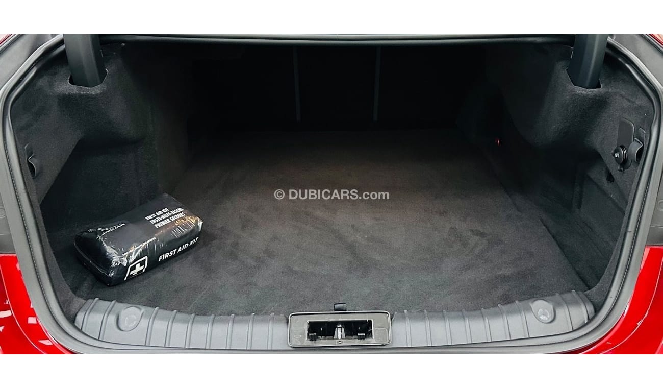 Jaguar XF R-Sport GCC … FSH .. V6 .. Perfect Condition .. Top Range .. R Sport .