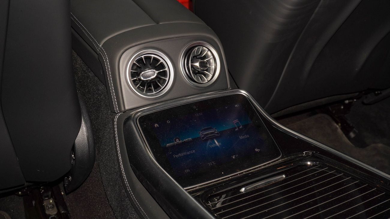 مرسيدس بنز GT 63 S V8 BITURBO E PERFORMANCE