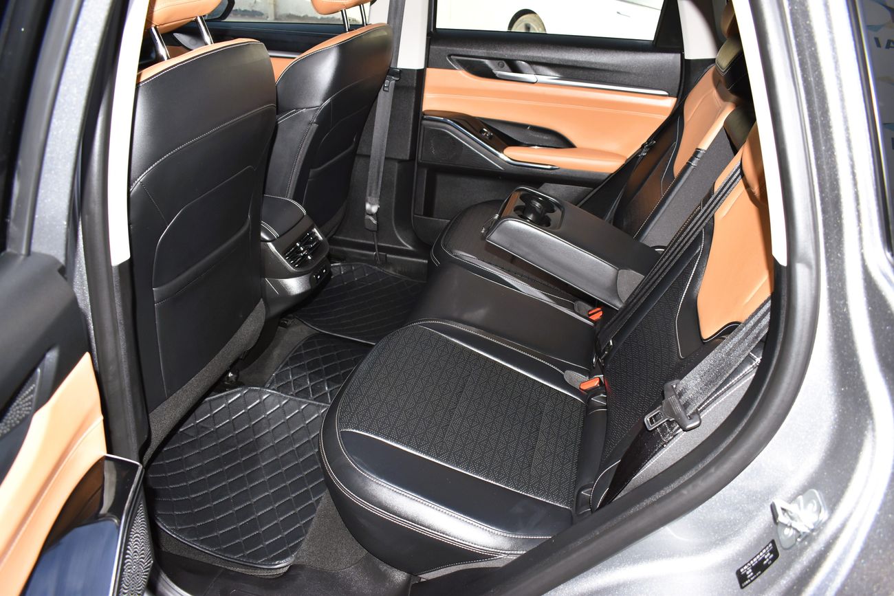 Haval H6 AED 1119 PM | 2.0L SUPREME 4WD GCC AUTHORIZED DEALER MANUFACTURER WARRANTY UP TO 2026 OR 100K KM