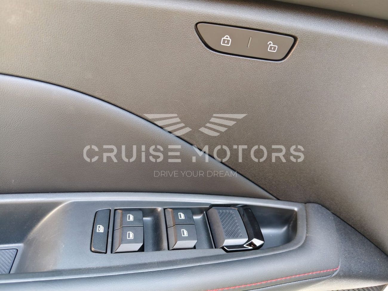 MG 5 Export only - Manual - 1.5L - Petrol - Sedan- FWD - 5 Seats - 4 Door