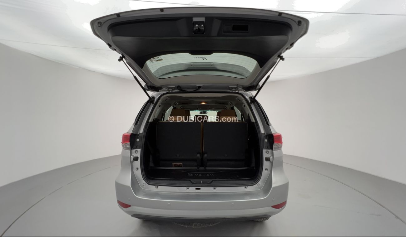 Toyota Fortuner 2700