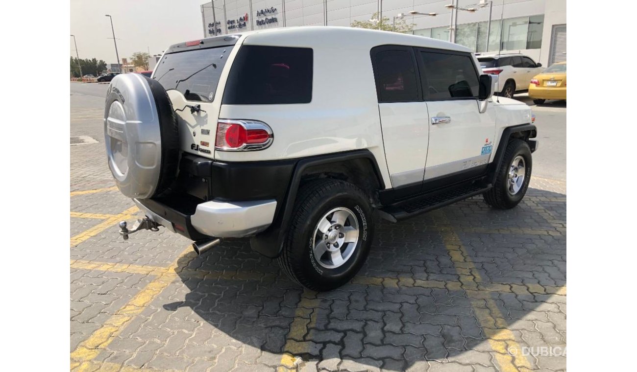 Toyota FJ Cruiser