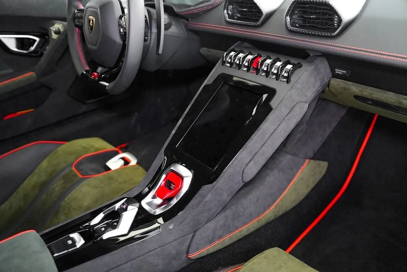 Lamborghini Huracan TECNICA 5.2L V10