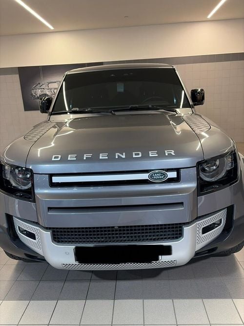 Land Rover Defender 110 SE P300