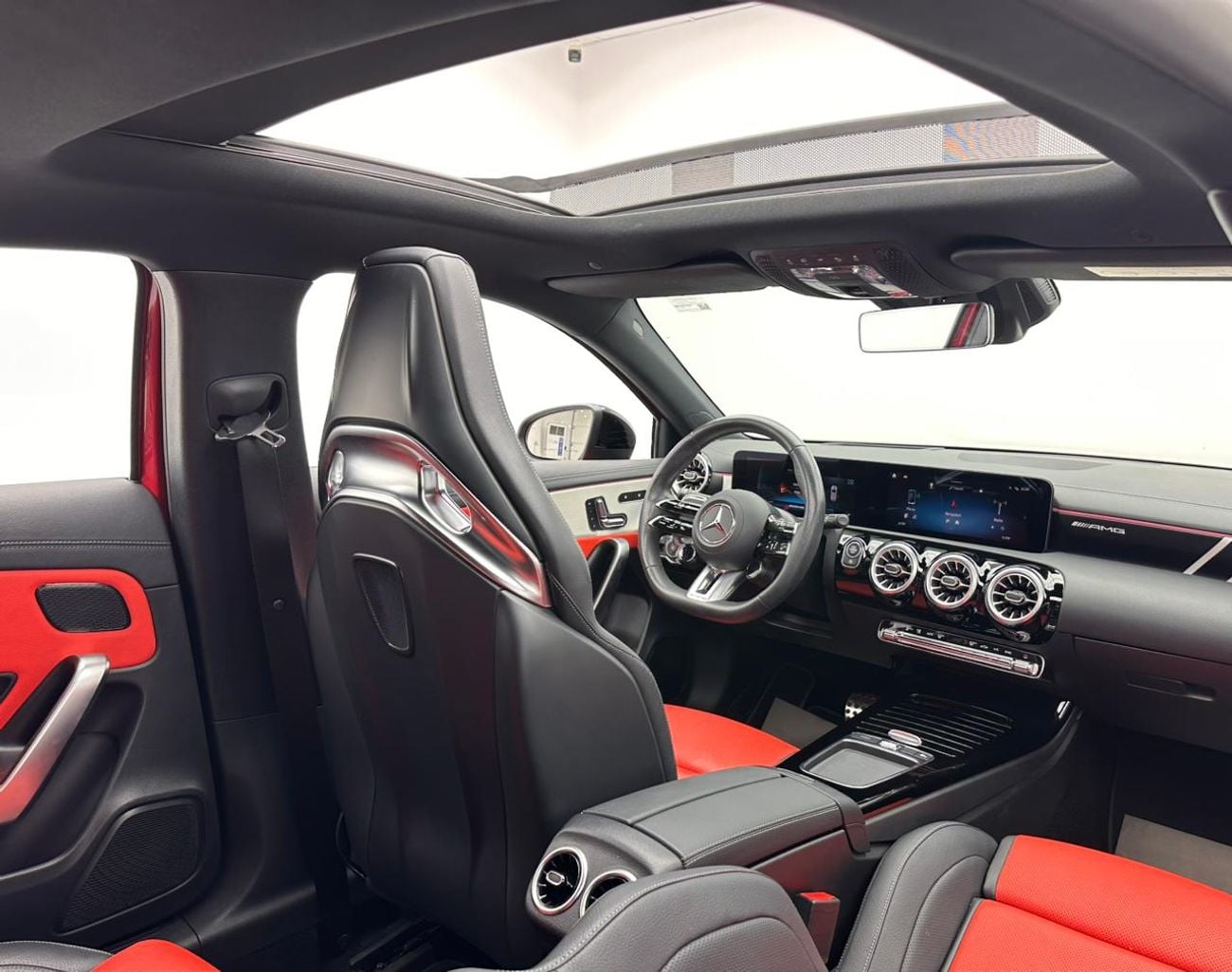 Mercedes Benz A35 AMG 2024 Mercedes-Benz A 35 AMG, June/2029 Mercedes Warranty + Service Contract, Full Service History, G