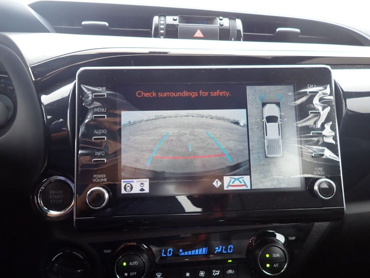 Toyota Hilux 2025 Toyota Hilux Adventure Double Cab Pickup 2.8L 4-Cyl Turbo Diesel A/T 4x4 Only for Africa