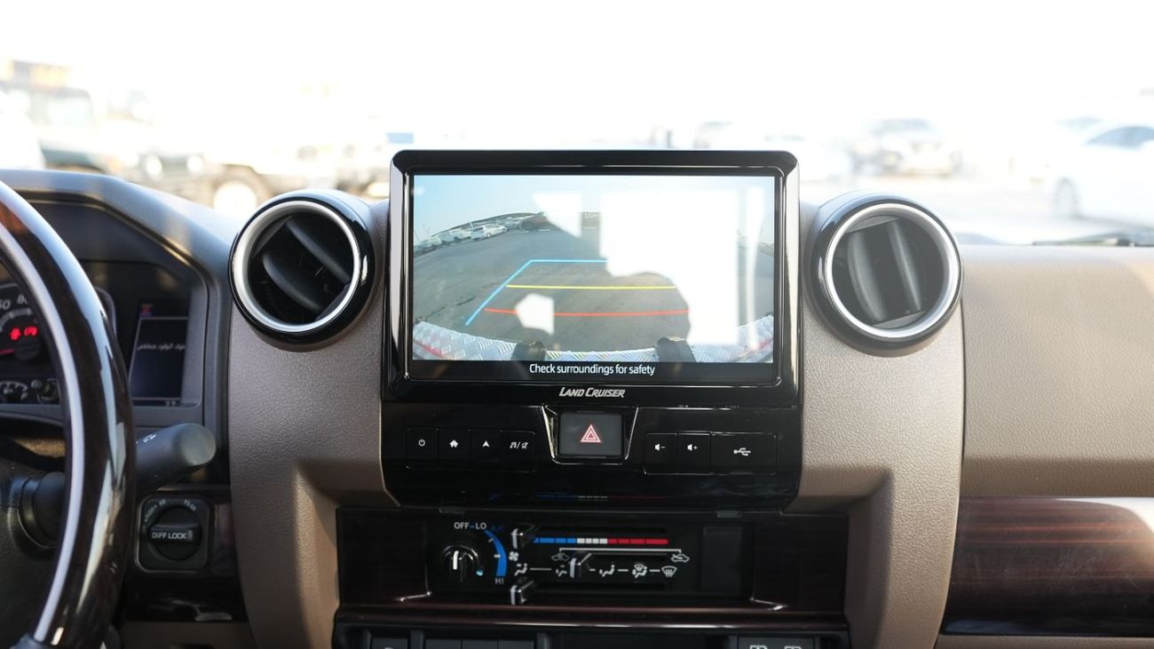 Toyota Land Cruiser Pick Up