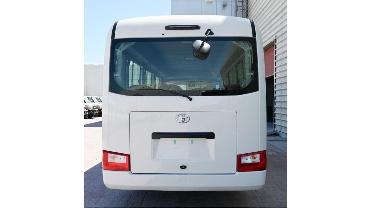 Toyota Coaster V6 4.2L DSL 23 Seater GCC Specs 2023YM