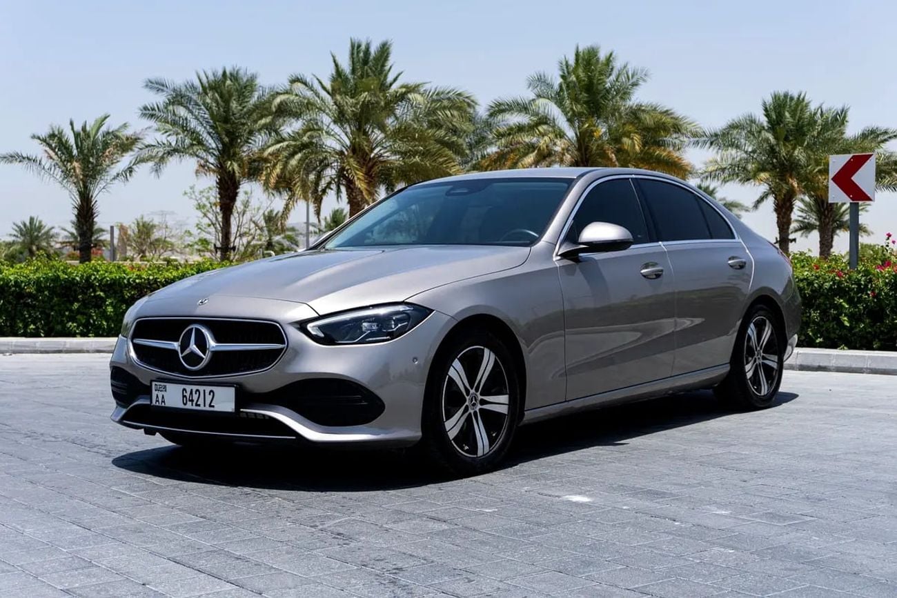مرسيدس بنز C 200 PREMIUM