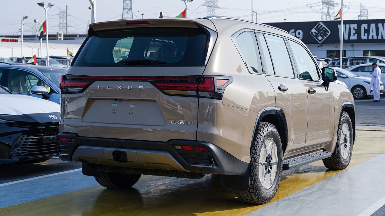 Lexus LX 600