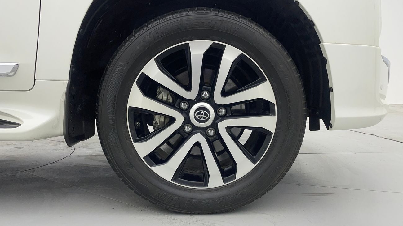 Toyota Land Cruiser GXR 4 | Zero Down Payment | Free Home Test Drive