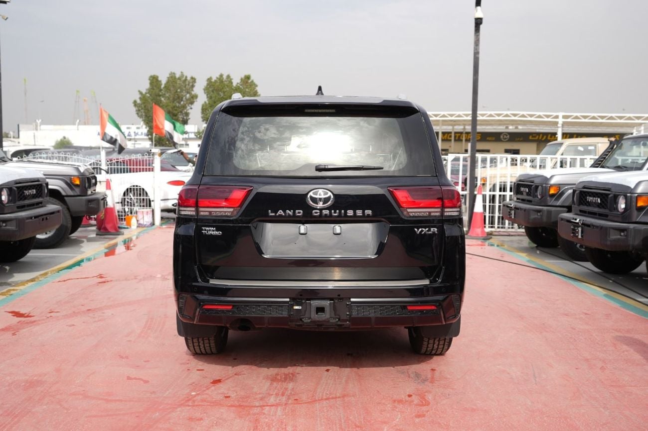 Toyota Land Cruiser Toyota Land Cruiser LC300 3.5L TWIN TURBO FULL OPTION MY26