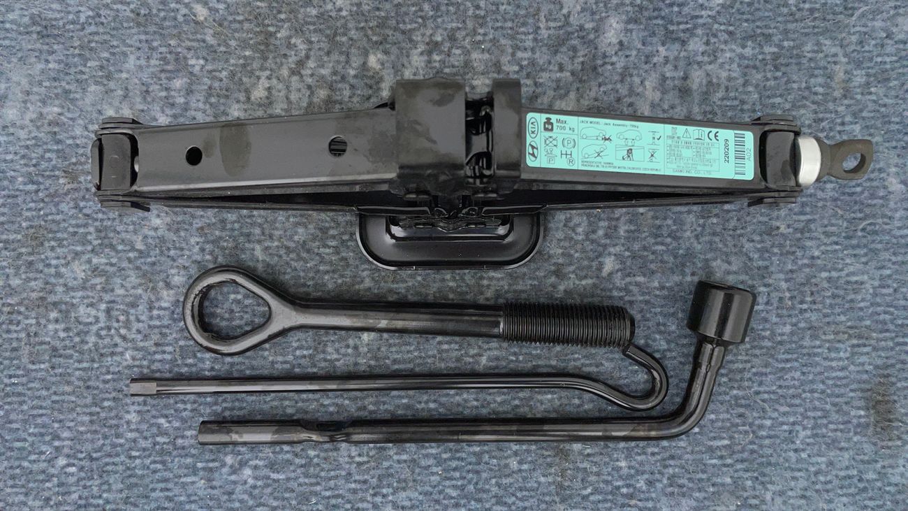 Hyundai Elantra SMART 1.6 | Zero Down Payment | Free Home Test Drive