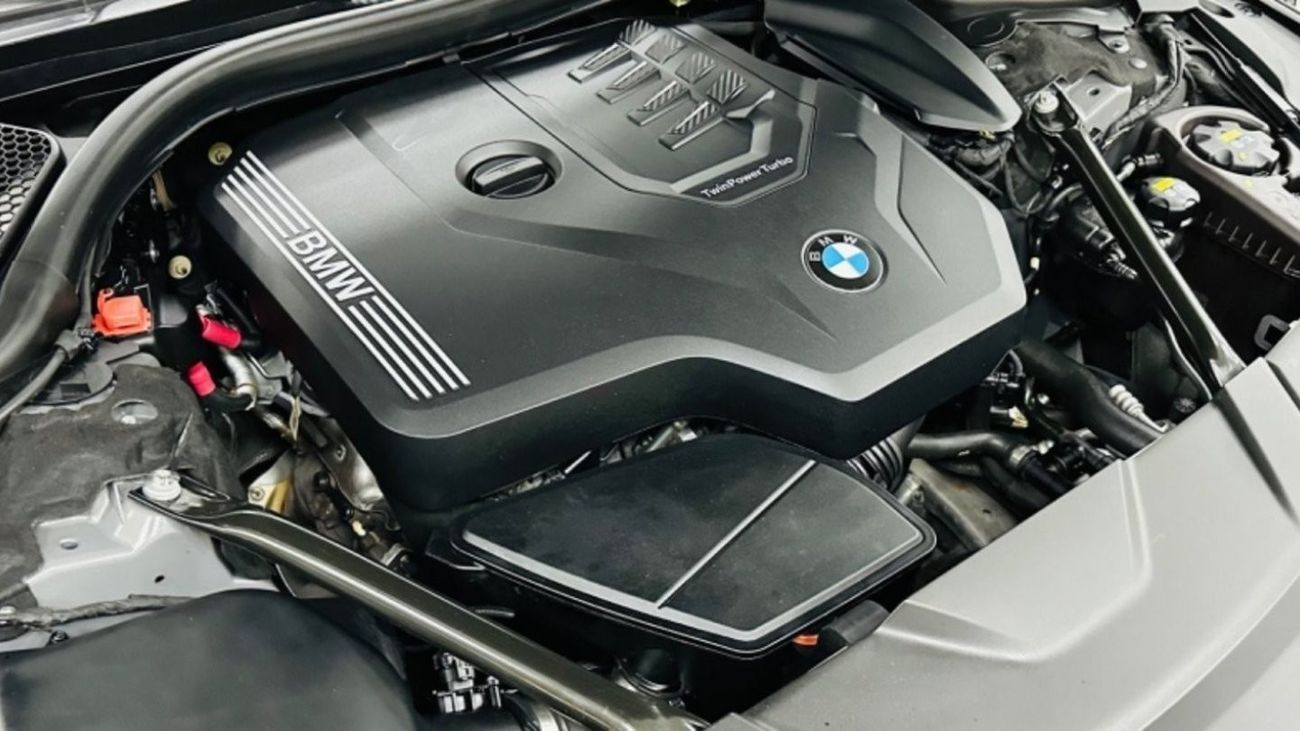 BMW 730Li Exclusive GCC .. M kit .. FSH .. Warranty .. Perfect Condition ..