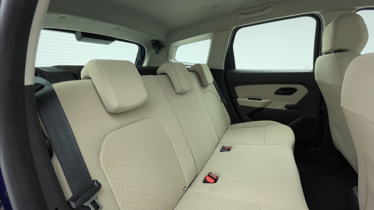 Renault Duster PE 1.6 | Zero Down Payment | Free Home Test Drive