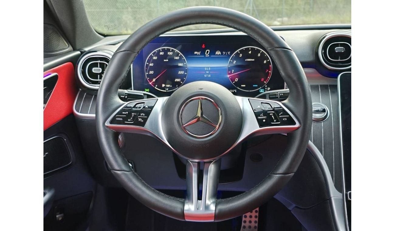 مرسيدس بنز C 300 MERCEDES C-300 2024 KOREAN ORGINAL PAINT // FULL OPITION