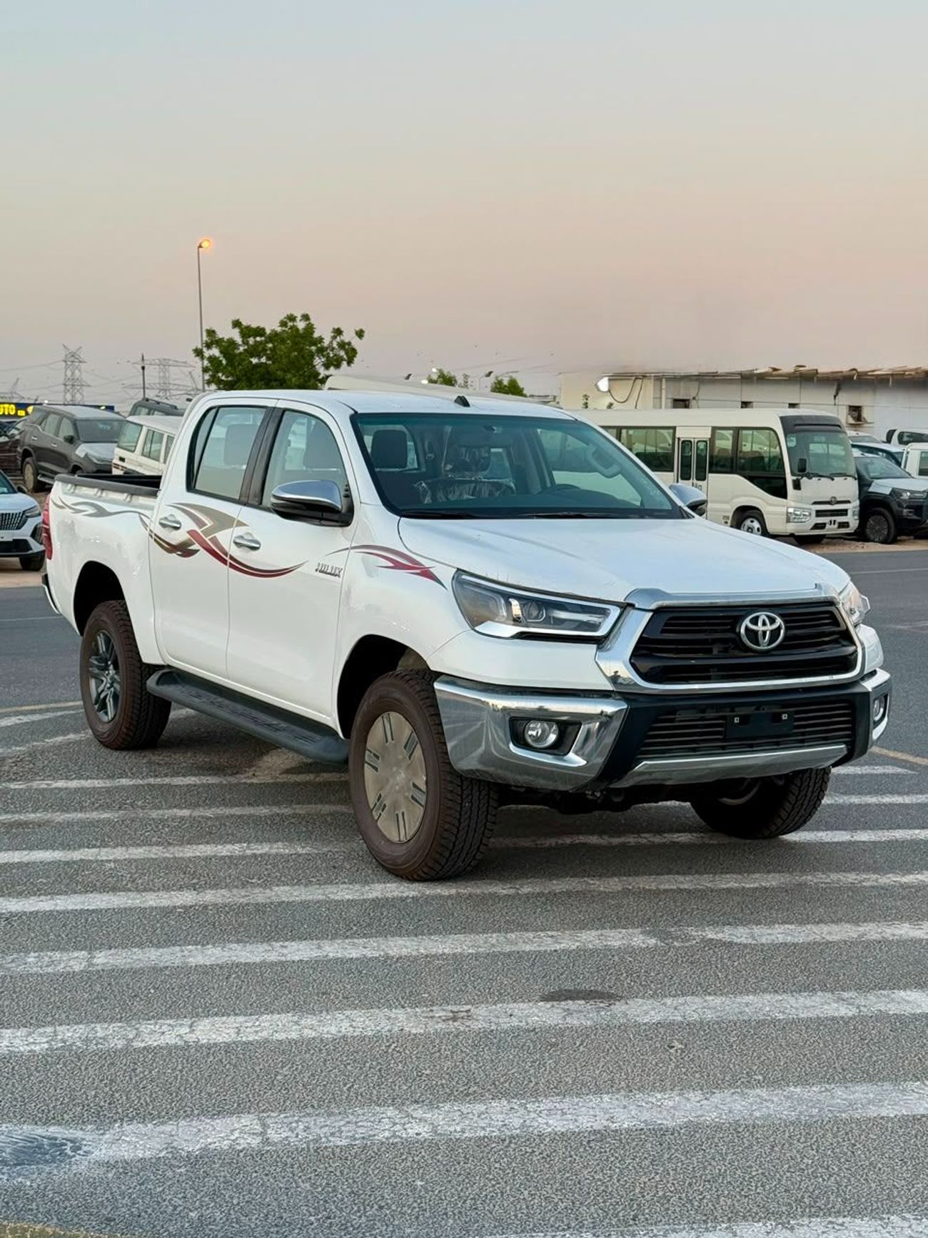 Toyota Hilux Toyota Hilux SR5 2.7L 2025