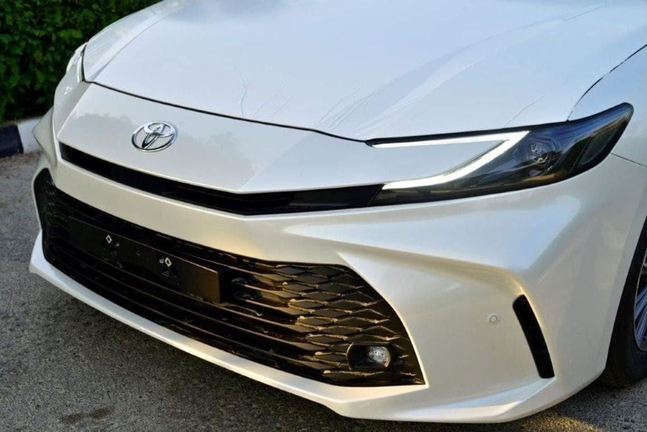 تويوتا كامري 2025 TOYOTA CAMRY E HYBRID 2.5L PETROL 5 SEAT AUTOMATIC