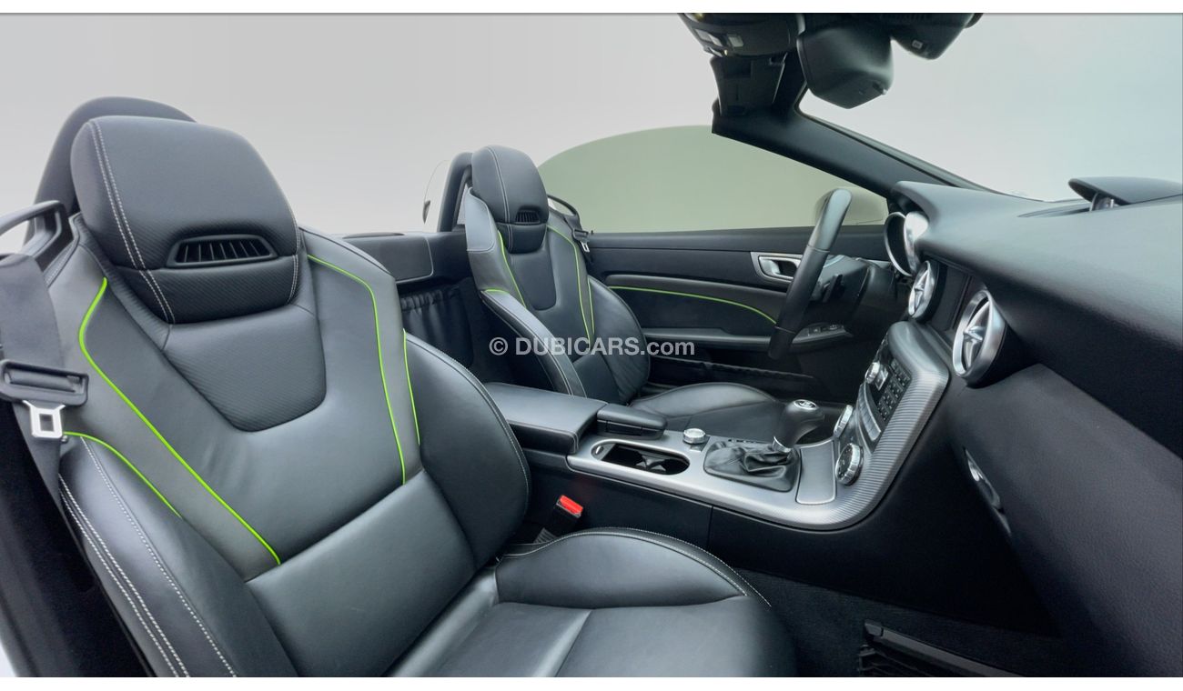 Mercedes-Benz SLK 200 Carbon Look Edition 1,800