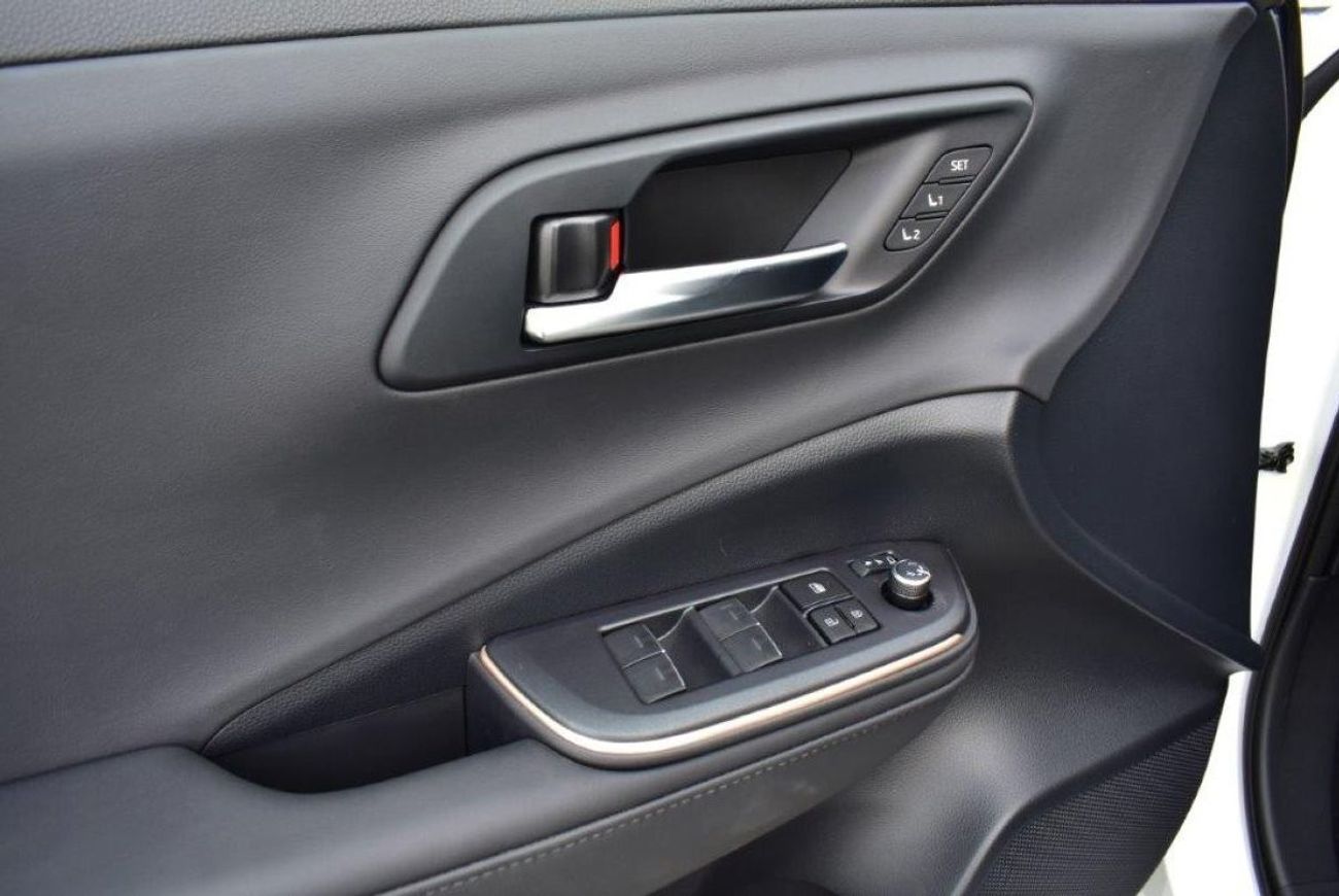 Toyota Crown Platinum Hybridmax