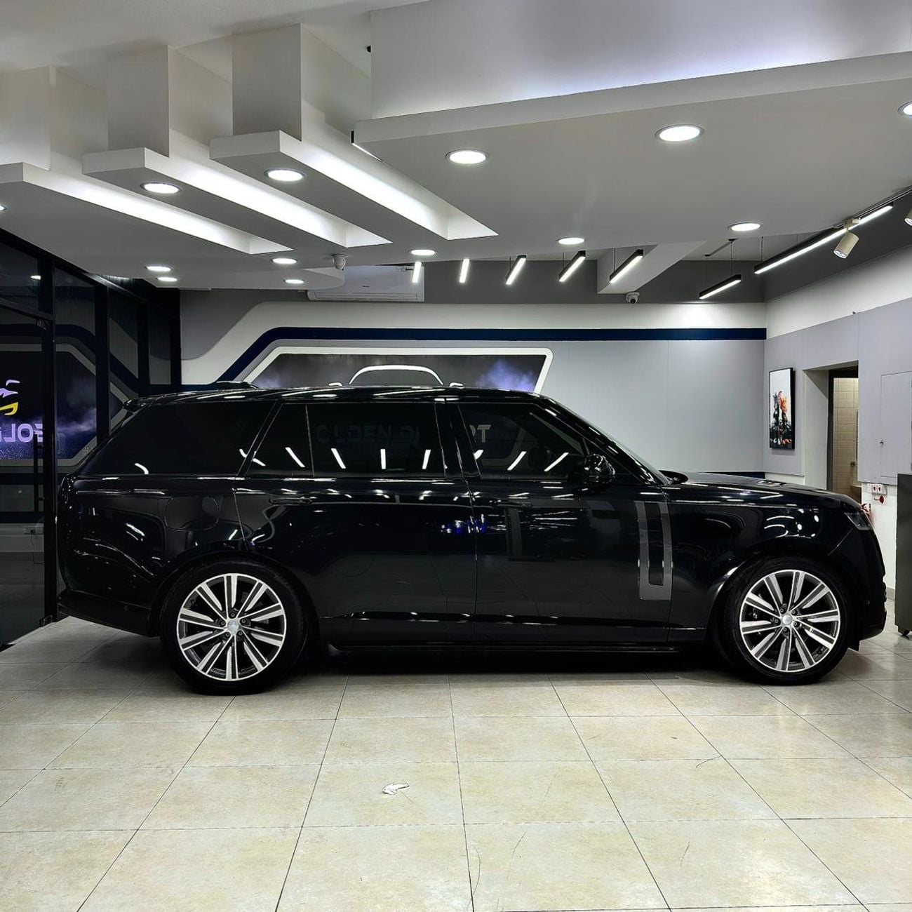 Land Rover Range Rover First Edition P530 4.4L