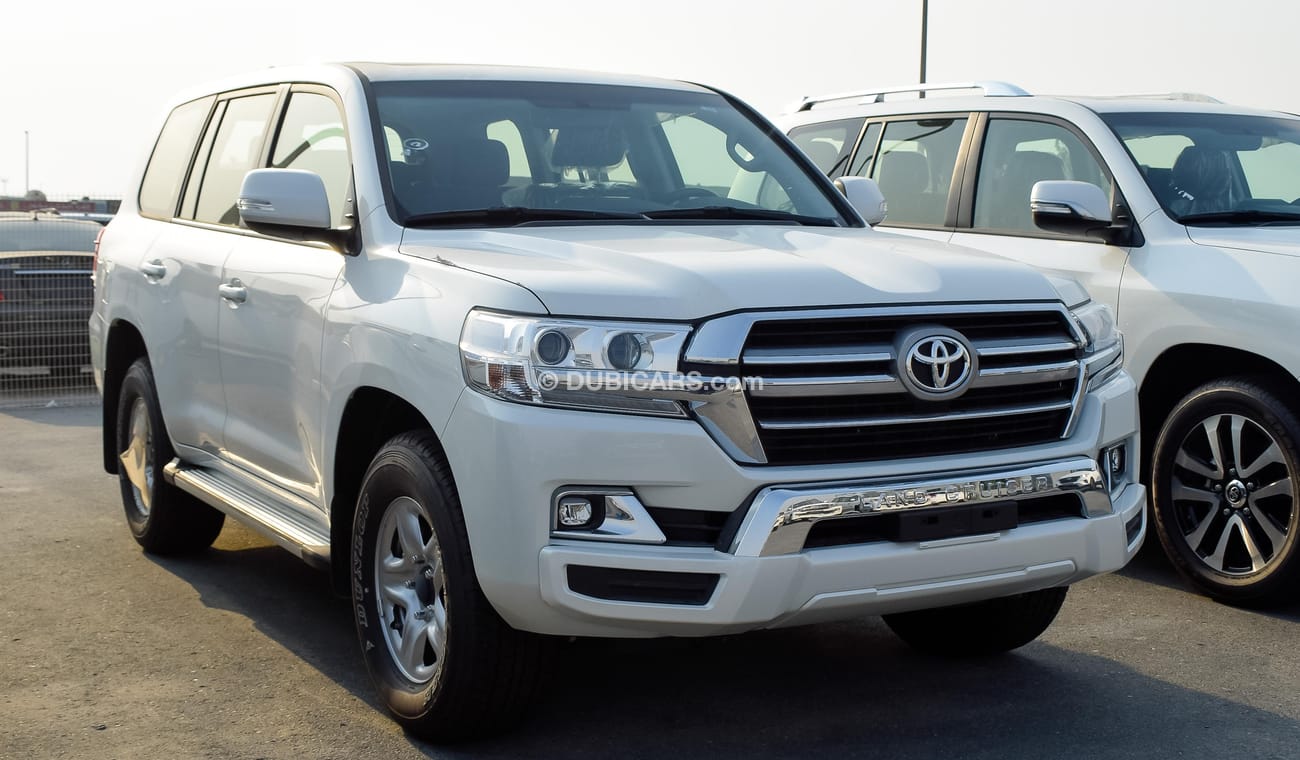 Toyota Land Cruiser GXR V8