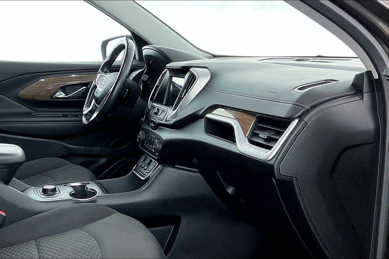 GMC Terrain SLE | 1 year free warranty | 0 down payment | 7 day return policy